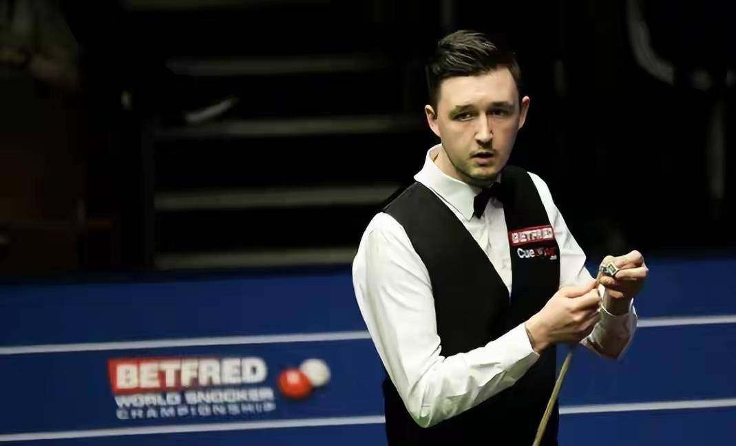 爆冷出局, 冰玉四人晋