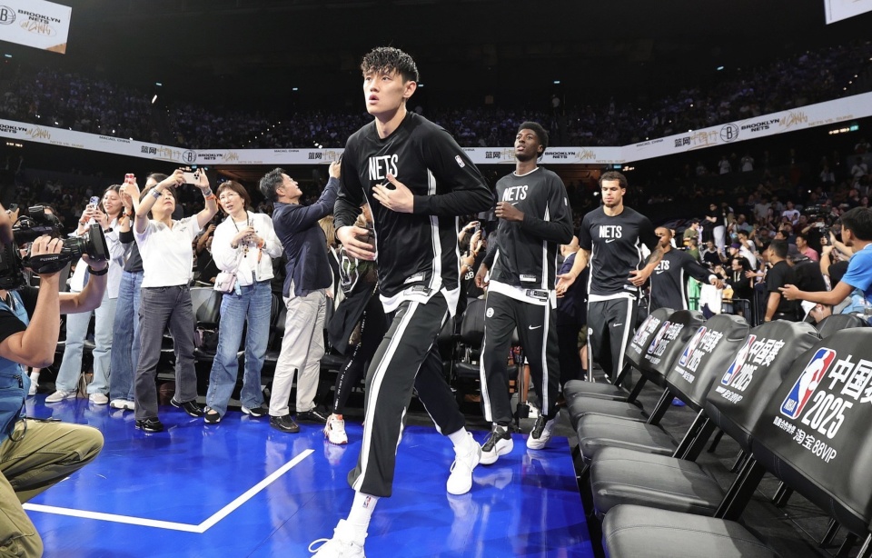 队目前的队, 即想要在世